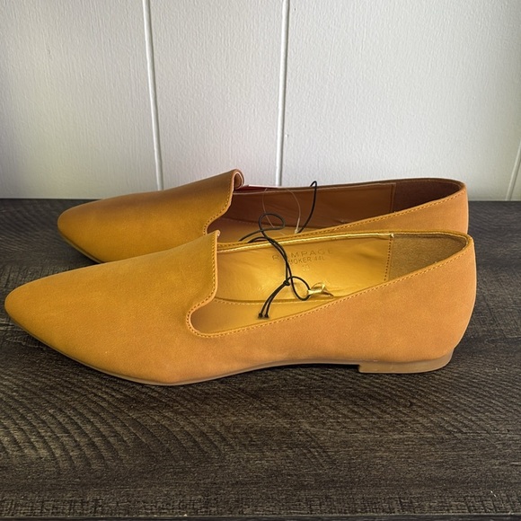 Rampage Elegant Tan Flats for Women - Picture 5 of 6